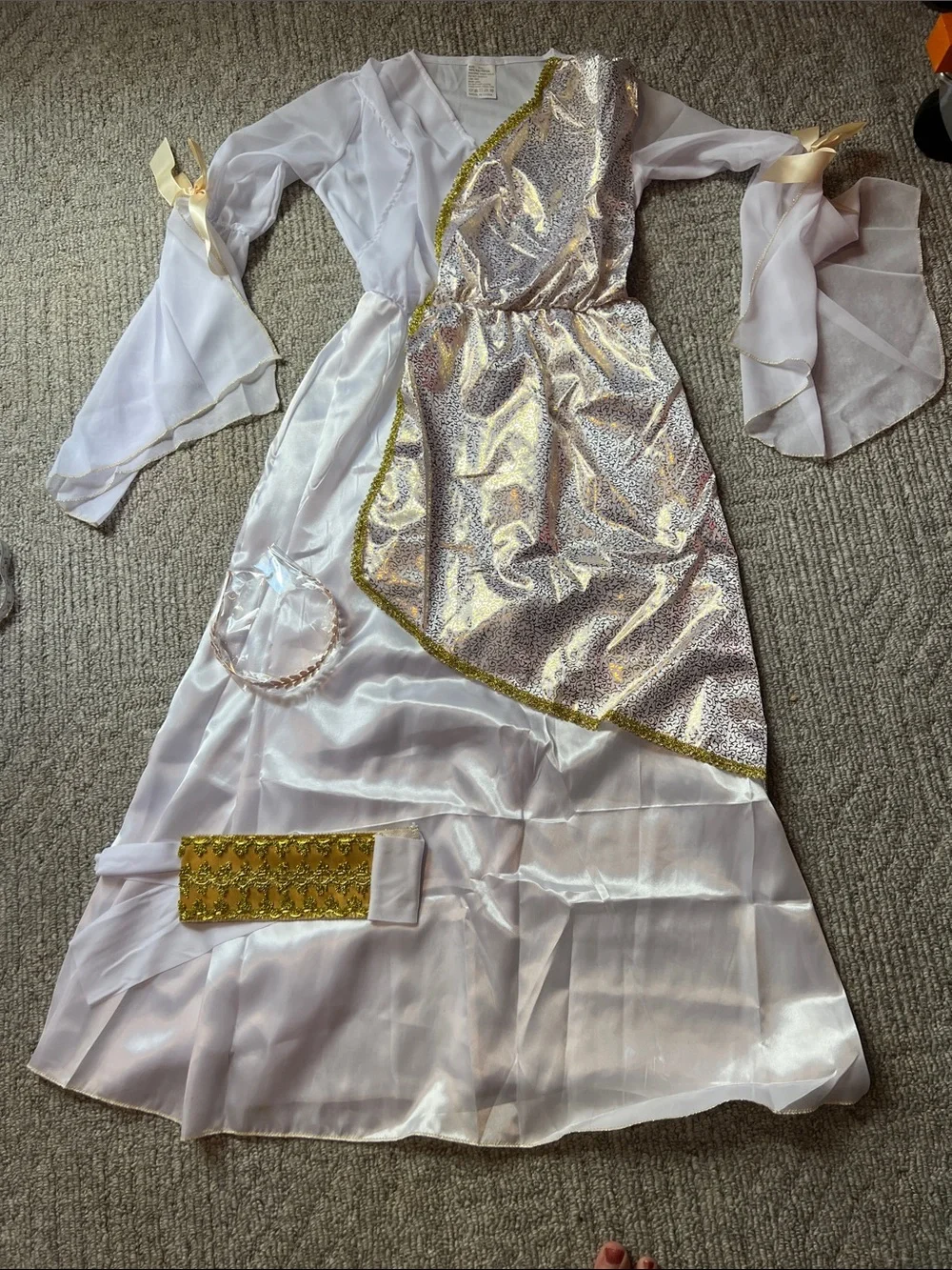 White and Gold Girls' Angel/Princess Costume Dress , tagged as xxl